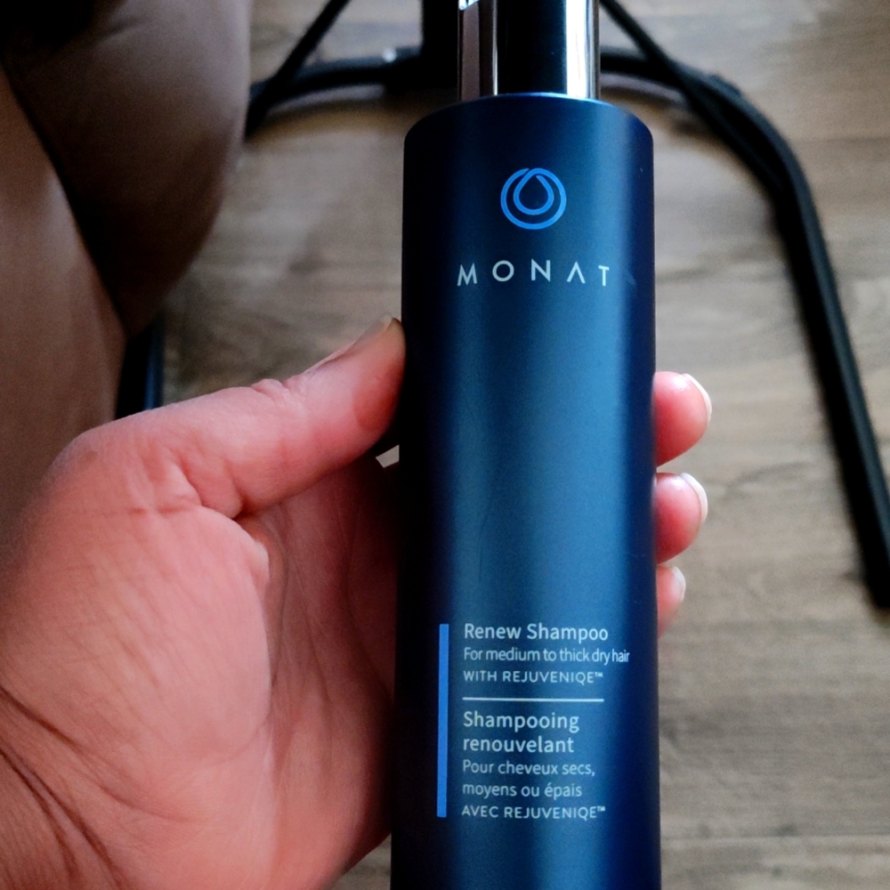 Monat hair product
